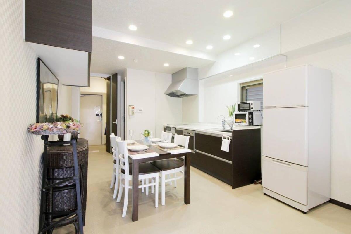 Bhotel La-Shante - 5 Mins Walk To The Peacepark & 2Br 10 Ppl #101 Hiroshima Exteriör bild