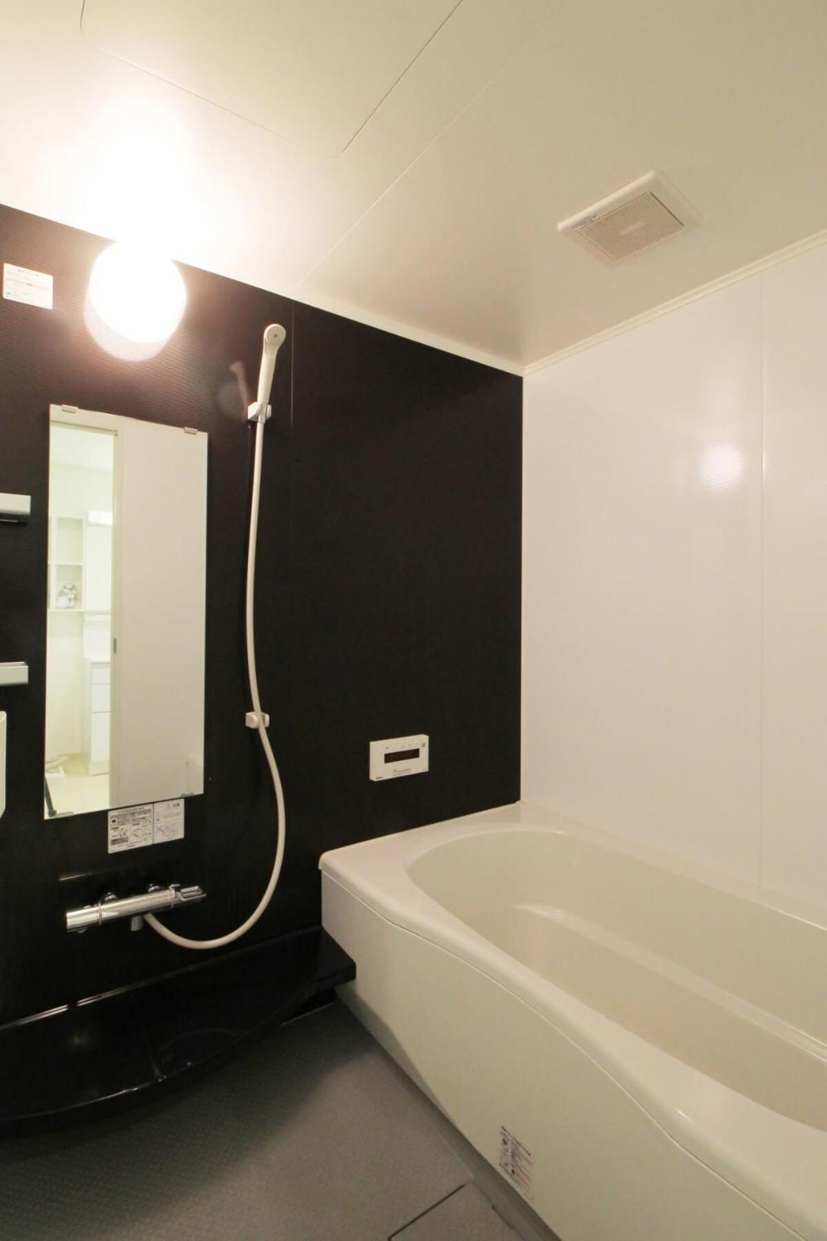 Bhotel La-Shante - 5 Mins Walk To The Peacepark & 2Br 10 Ppl #101 Hiroshima Exteriör bild